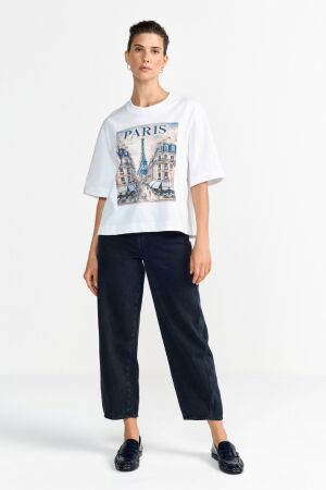 Gentle Fit T-Shirt with Jeans Print