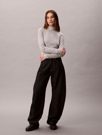 LS WOVEN LABEL TURTLENECK