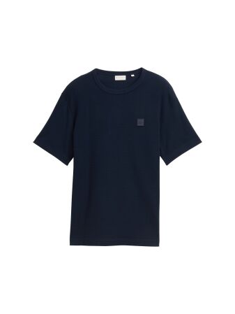 structured t-shirt