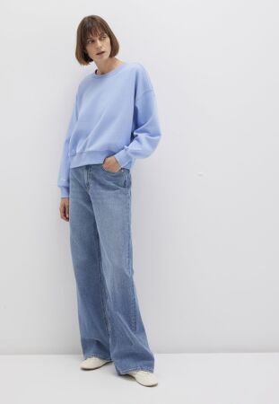 CREW NECK SWEATSHIRT