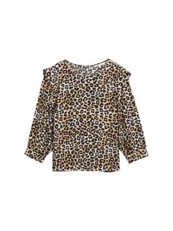 blouse with sleeve detail