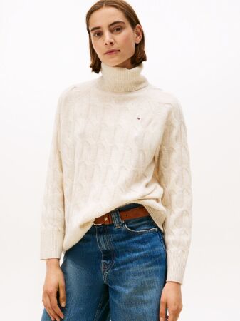 SOFT WOOL CABLE ROLL-NK LS SWT